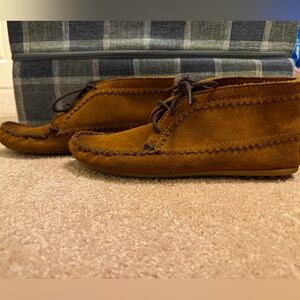 Minnetonka Brown Leather Moccasin Ankle Lace Boots Women's 7